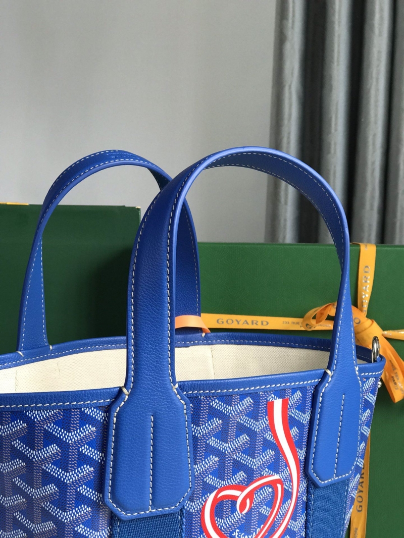 Goyard Bucket Bags